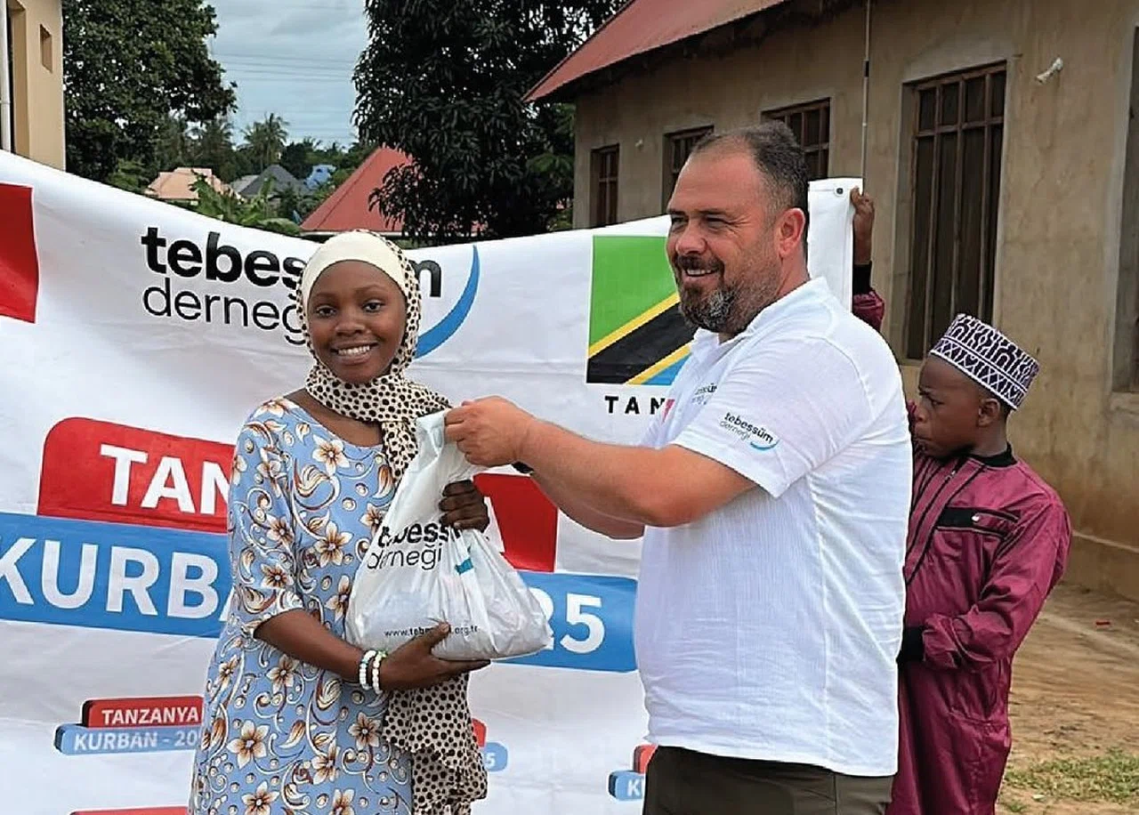 Konyasporlu yönetici, binlerce kilometre ötede iyilik için koştu