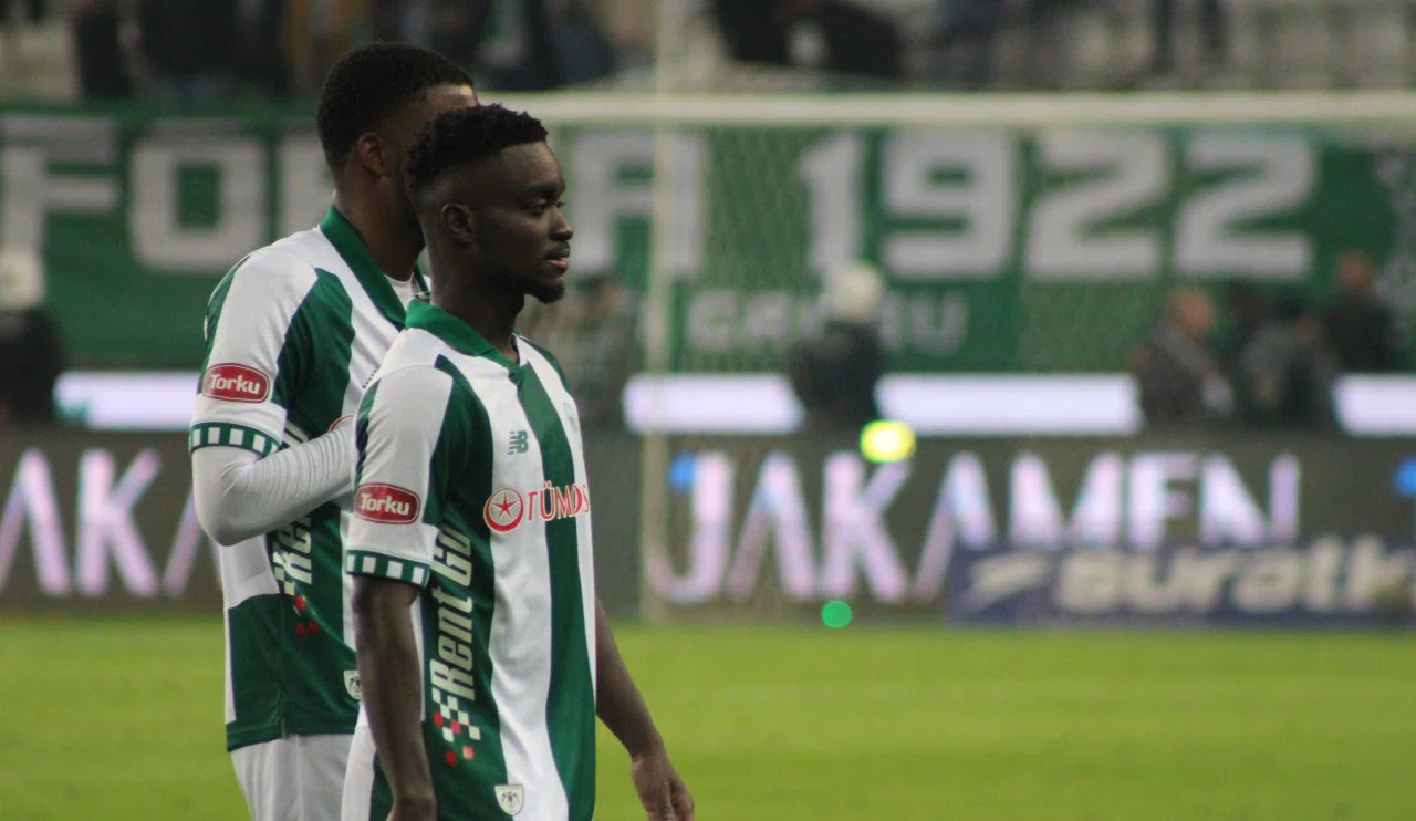 Konyaspor’dan yollarını ayıracağı oyuncusuna kutlama