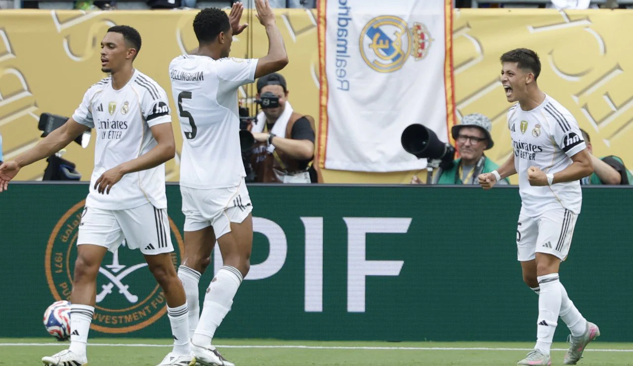 Milli futbolcu Arda Güler, Real Madrid'de sahneye çıktı