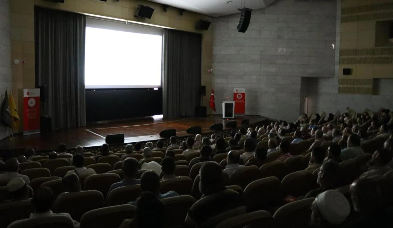 Konya'da 'Aile Yılı' Programı! Yoğun Katılım Oldu
