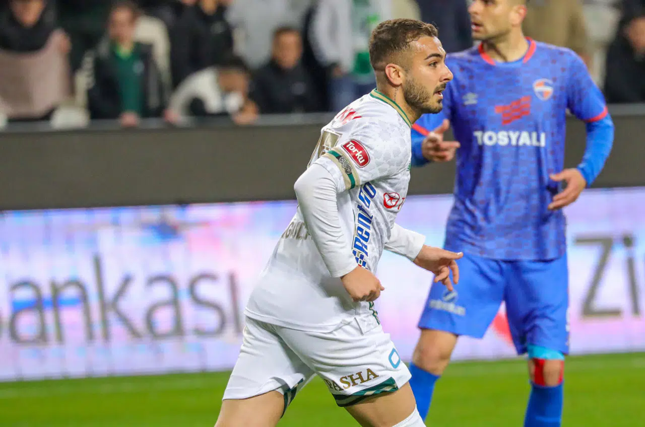 Konyaspor'da Oğulcan Ülgün gelişmesi