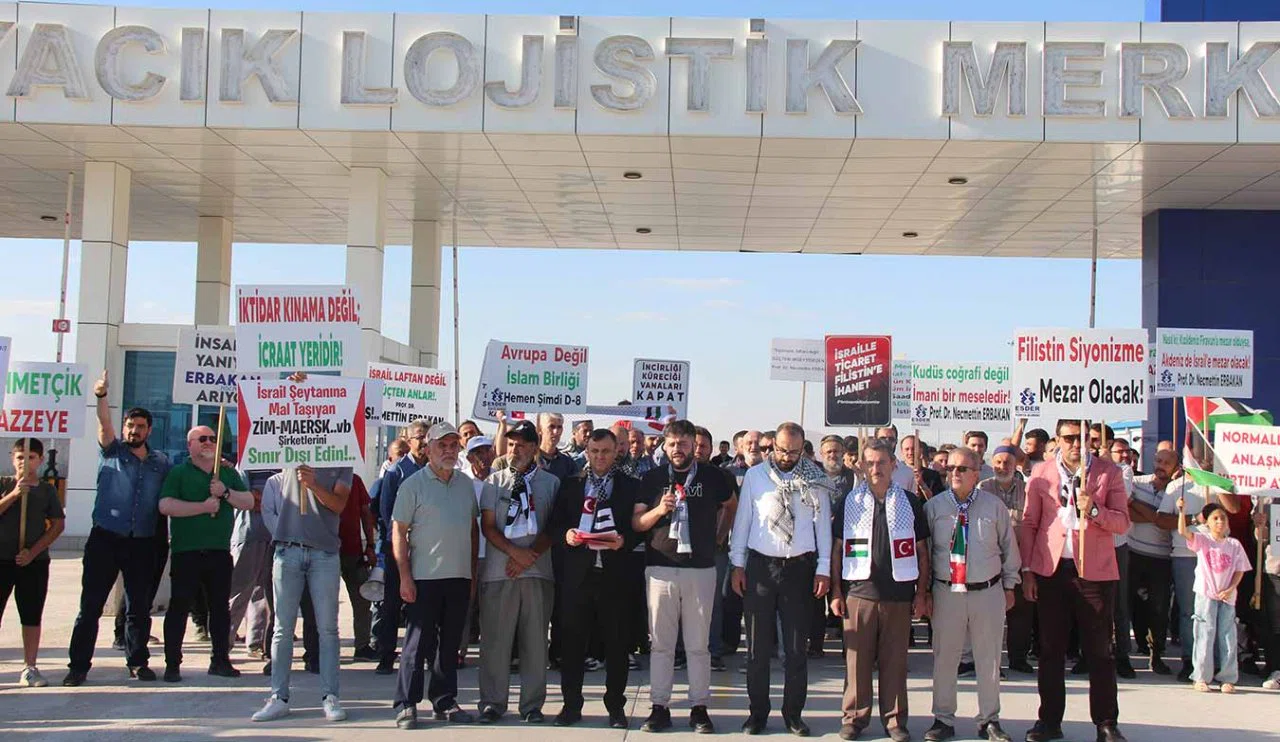 ESDER Başkanı Latif Işık: “Zalim İsrail İle İlişkiler Son Bulsun!”