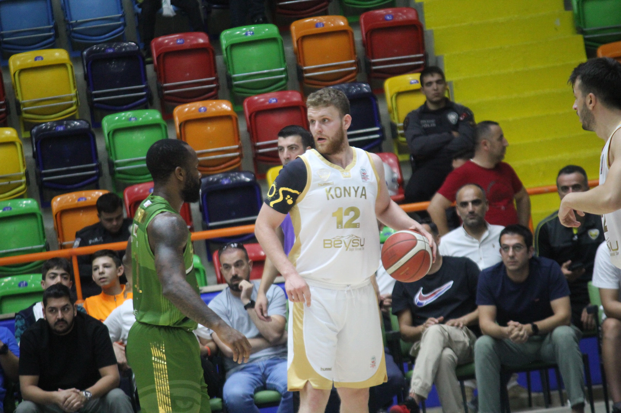 Konya’dan İstanbul’a transfer