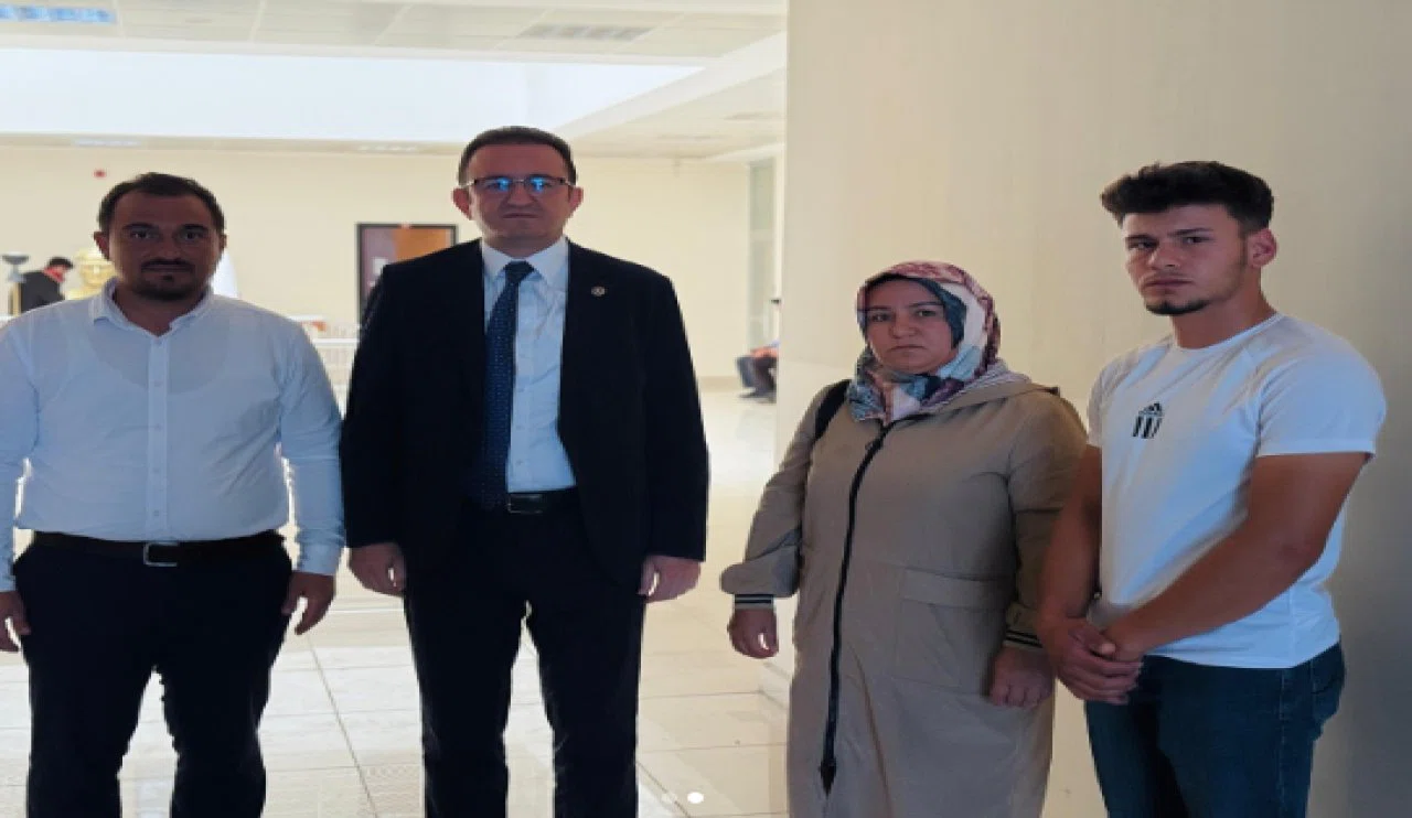 MESEM’de Hayatını Kaybeden Eren Dağ’ın Duruşması Görüldü: Vekil Barış Bektaş Aileyi Yalnız Bırakmadı