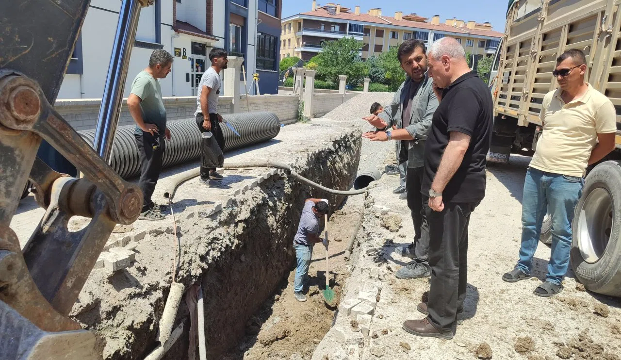 Konya Kulu'nun altyapısı güçleniyor! 3 mahalleye yağmur suyu hattı