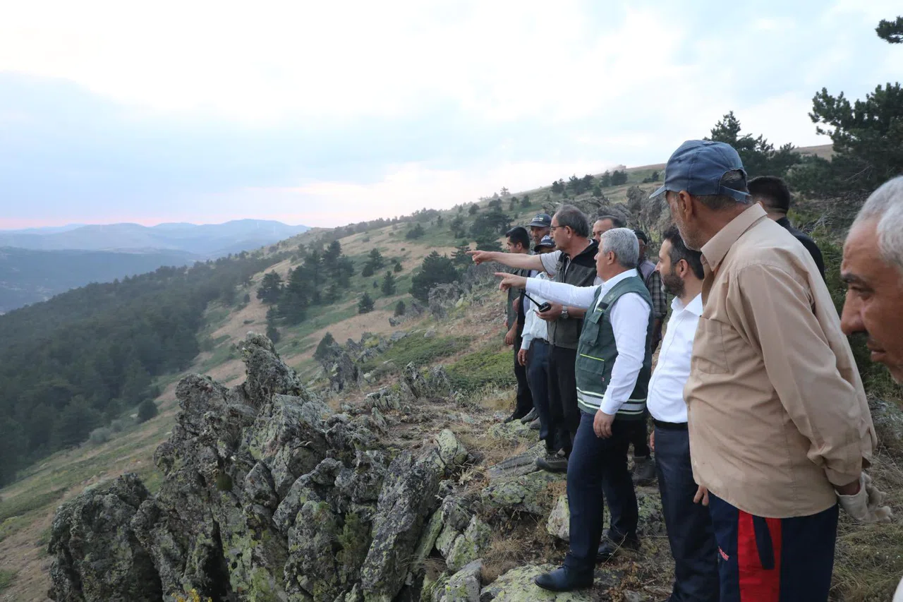 Konya’da 10 saattir süren yangınla ilgili Vali’den son dakika açıklaması