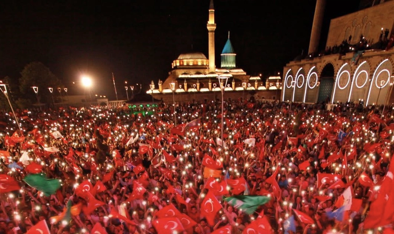 Başkan Kılca, Konyalıları meydanlara çağırdı