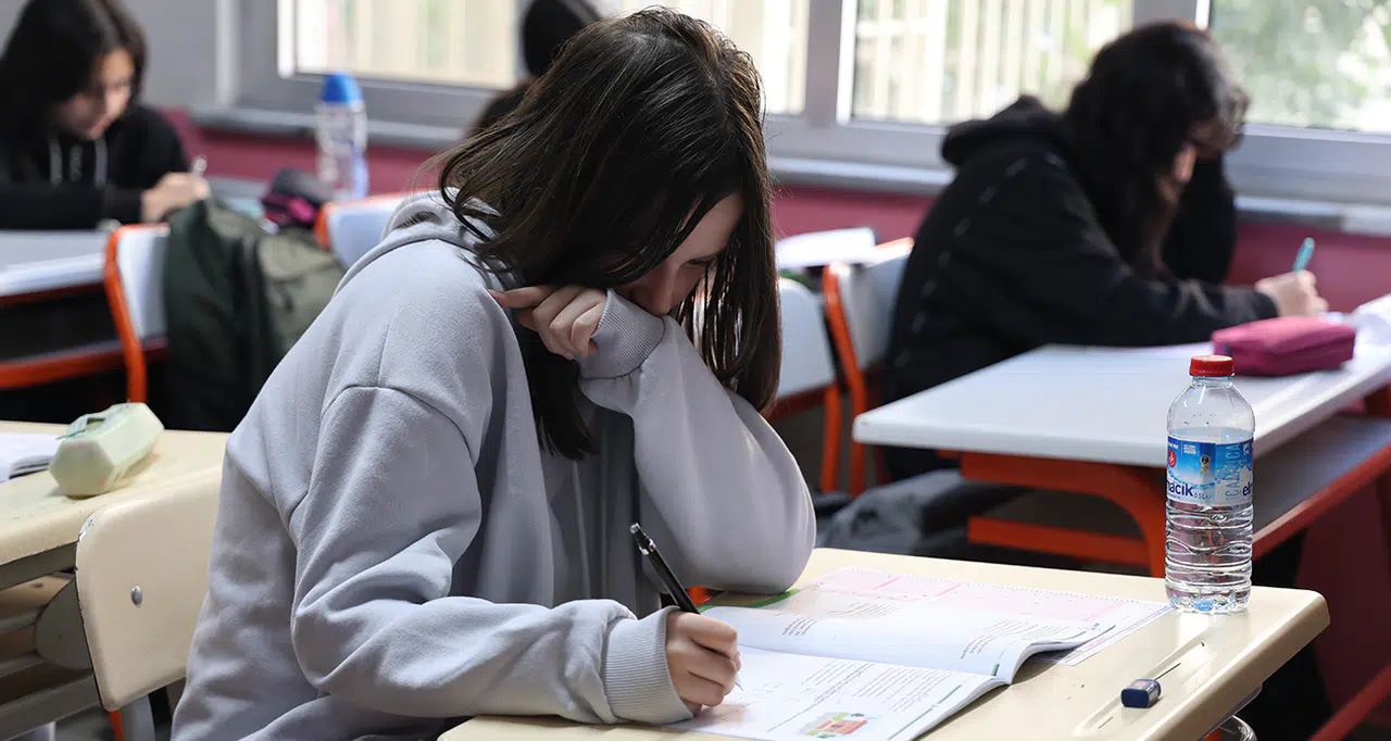 Son dakika! YKS sonuçları açıklandı! Tıklayın sonucu öğrenin