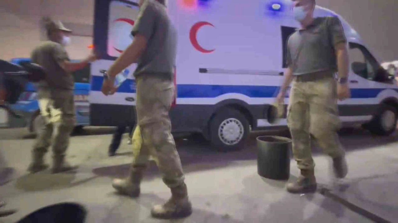 7 asker hastaneye kaldırıldı, 2 asker vefat etti