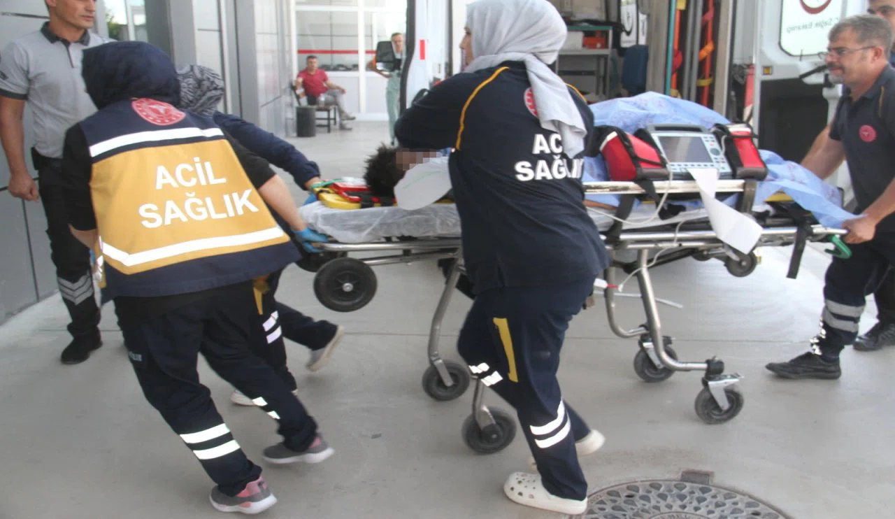 Beyşehir Gölü’nde boğulma tehlikesi! 9 yaşındaki çocuk Konya'ya sevk edildi