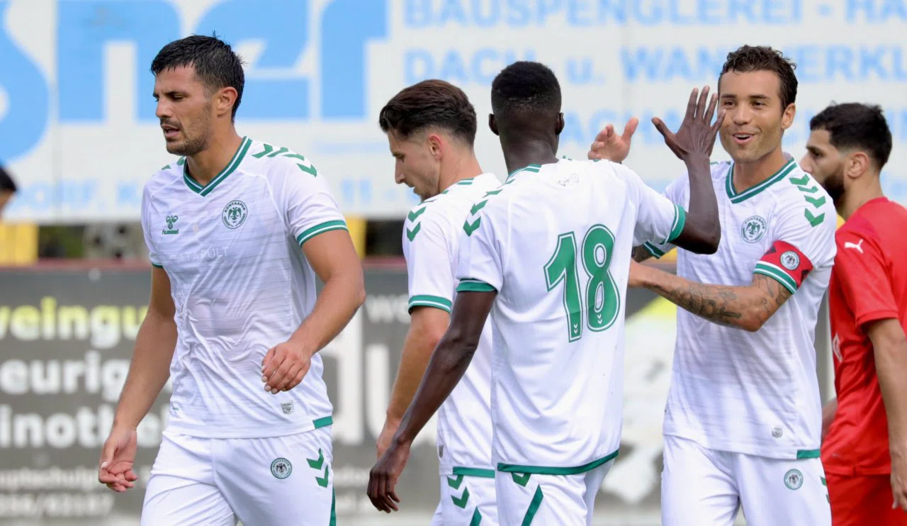 Konyaspor'da 3 kaptan değişmedi