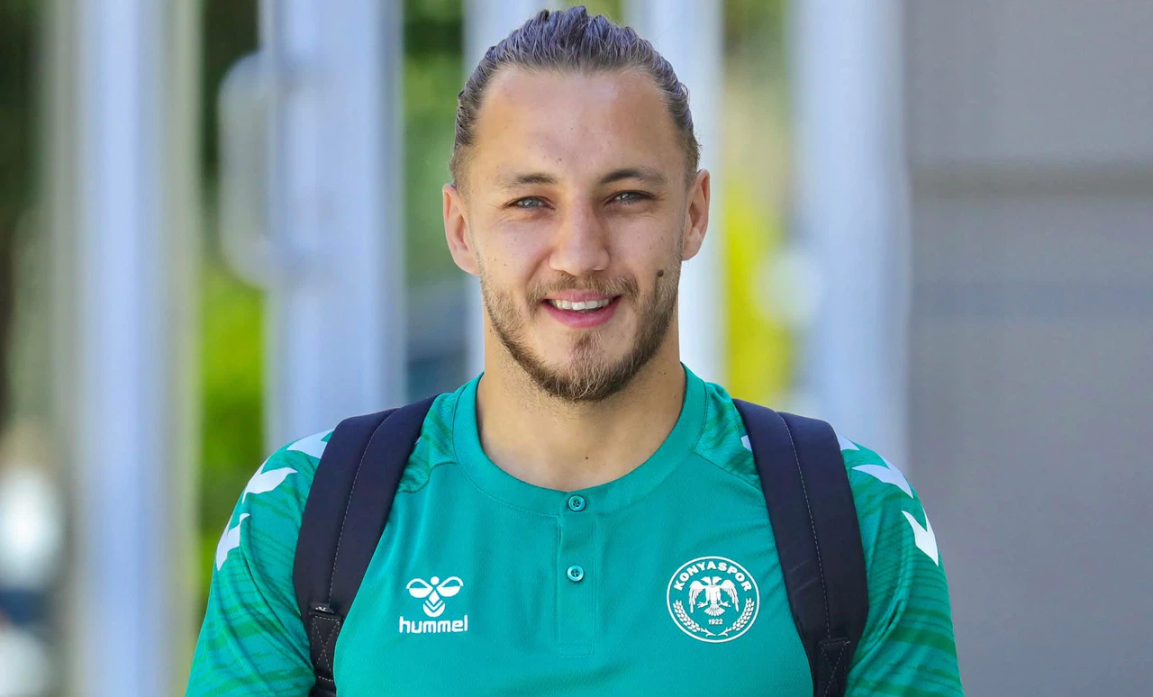 Konyaspor'da ayrılık resmen açıklandı! 1. Lig'in yeni takımında forma giyecek