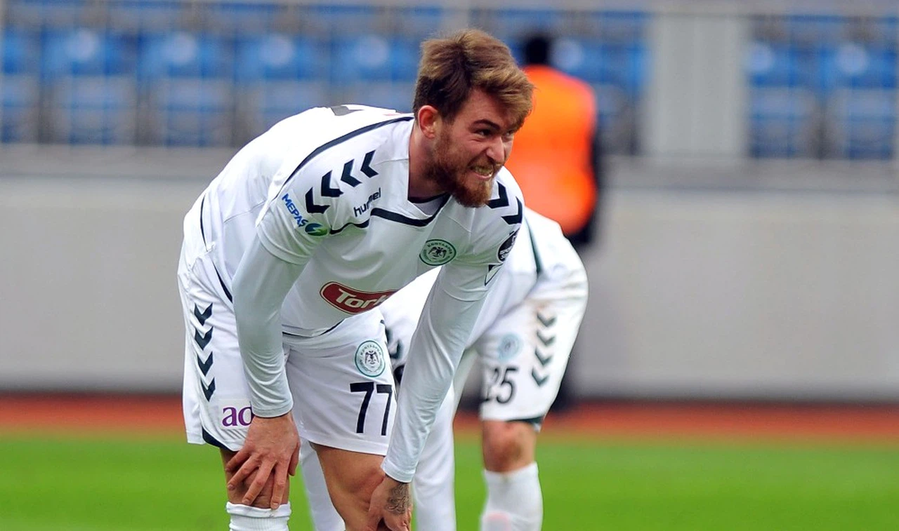 Konyaspor’un eski forveti dolandırıldı