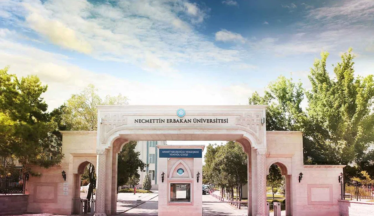 Hedefini yakaladı! Konya Necmettin Erbakan Üniversitesi’nden küresel başarı