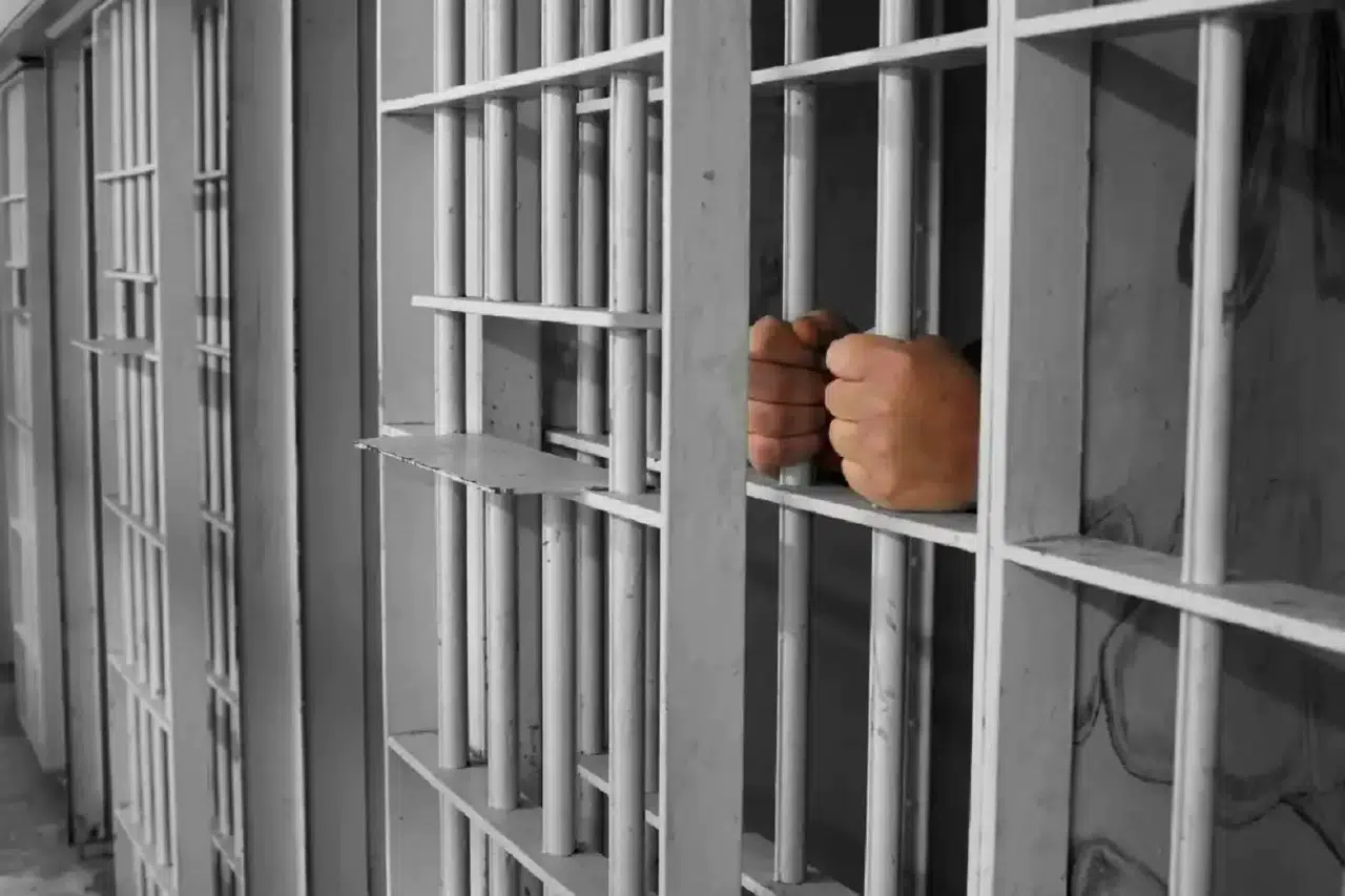 Konya’da son dakika gelişmesi! Cumhurbaşkanı fuhuş, terör ve cinayet zanlısı iki mahkumu affetti