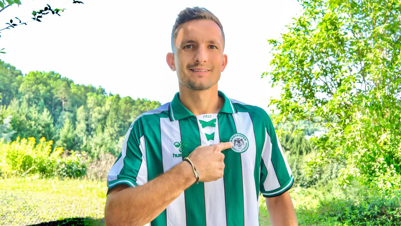 Konyaspor'dan Süper Lig'deki iki kulübe transfer çalımı! Yönetimden açıklama
