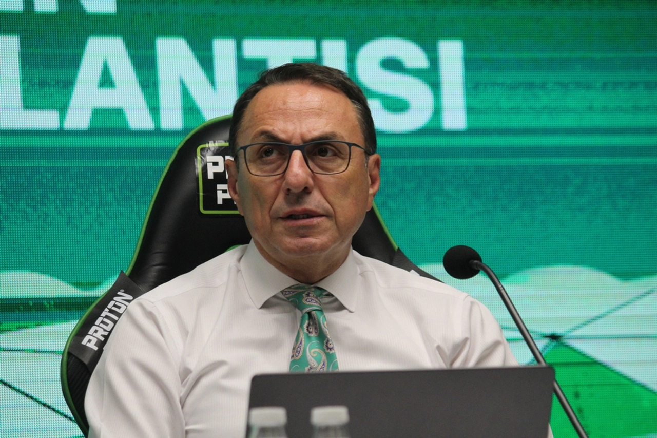 Konyaspor’da yönetimden açıklama! Sahada konuşacağız, başarılı olacağız