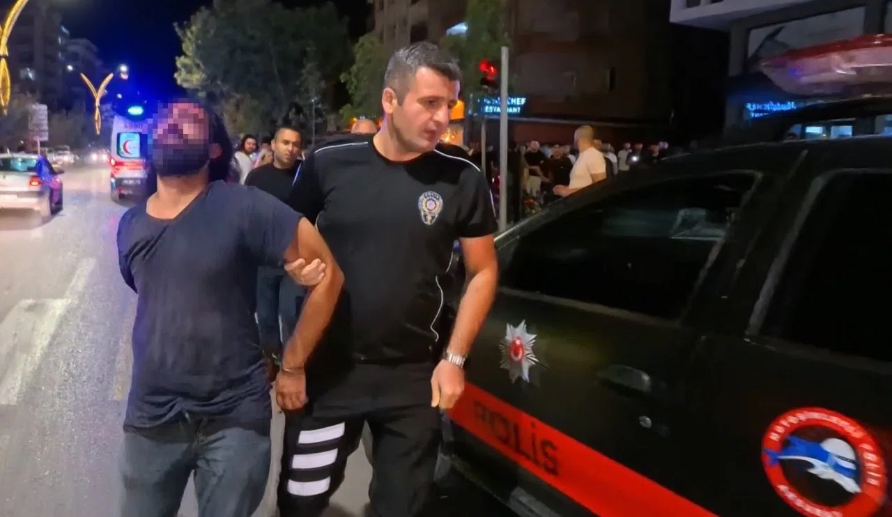 Aksaray’da restoran basan şahıs dehşet saçtı