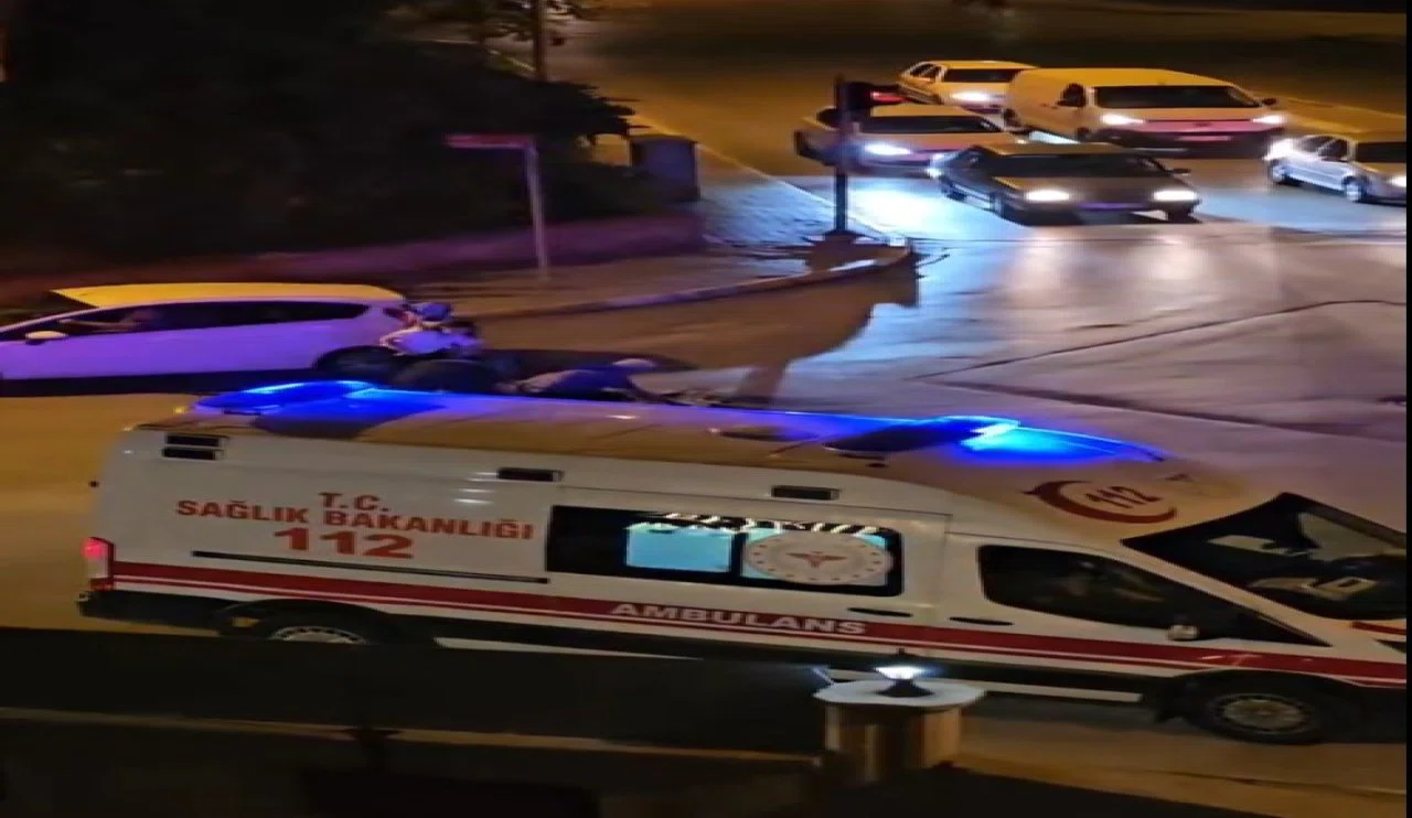 Ambulans şoföründen yaşlı pazarcıya yürekleri ısıtan yardım