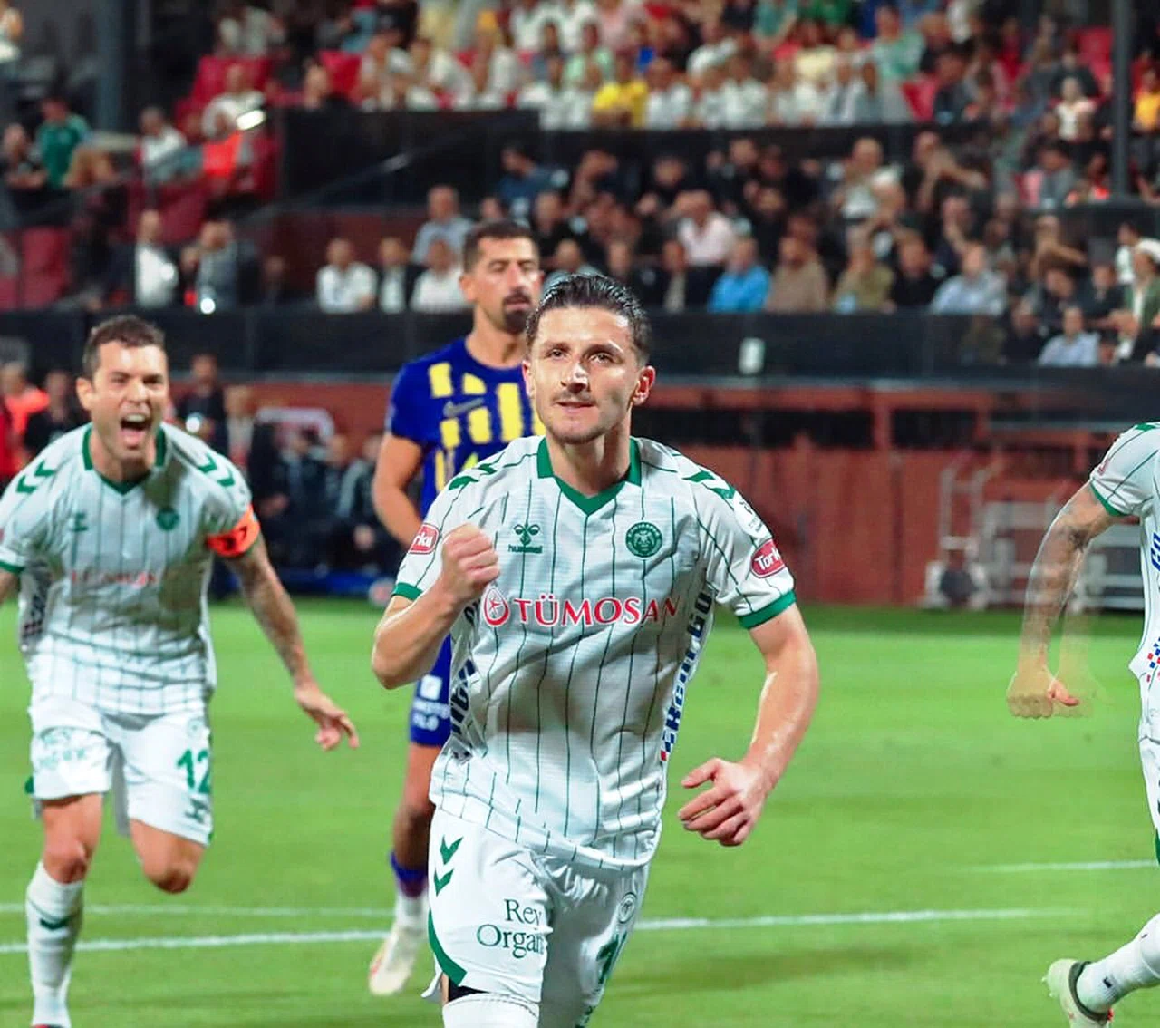 Konyaspor forması ile ilk golünü atan Bardhi, temkinli konuştu