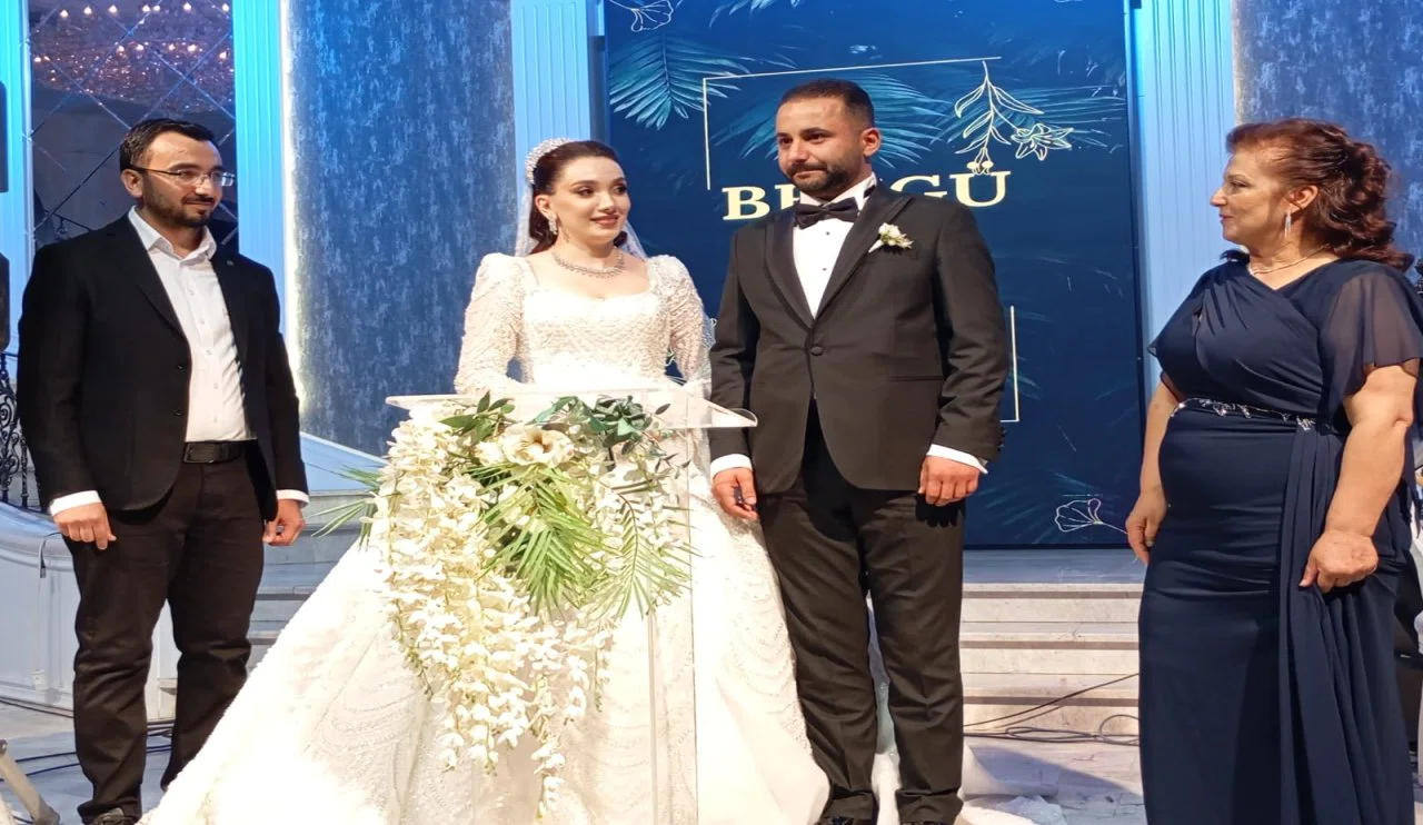 Konya'da Bengü ve Lütfi görkemli düğünle evlendi