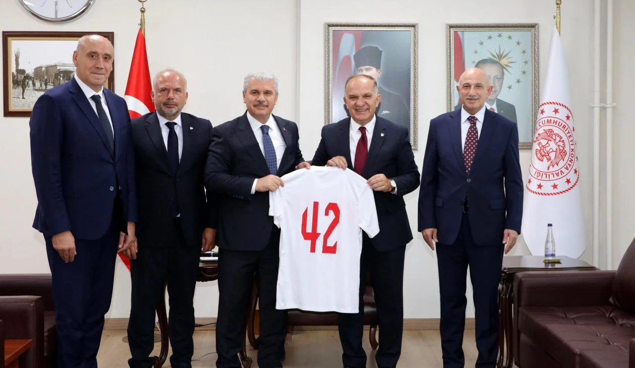 TFF heyeti Konya’da! Milli maçlar Konya’da düzenlenecek