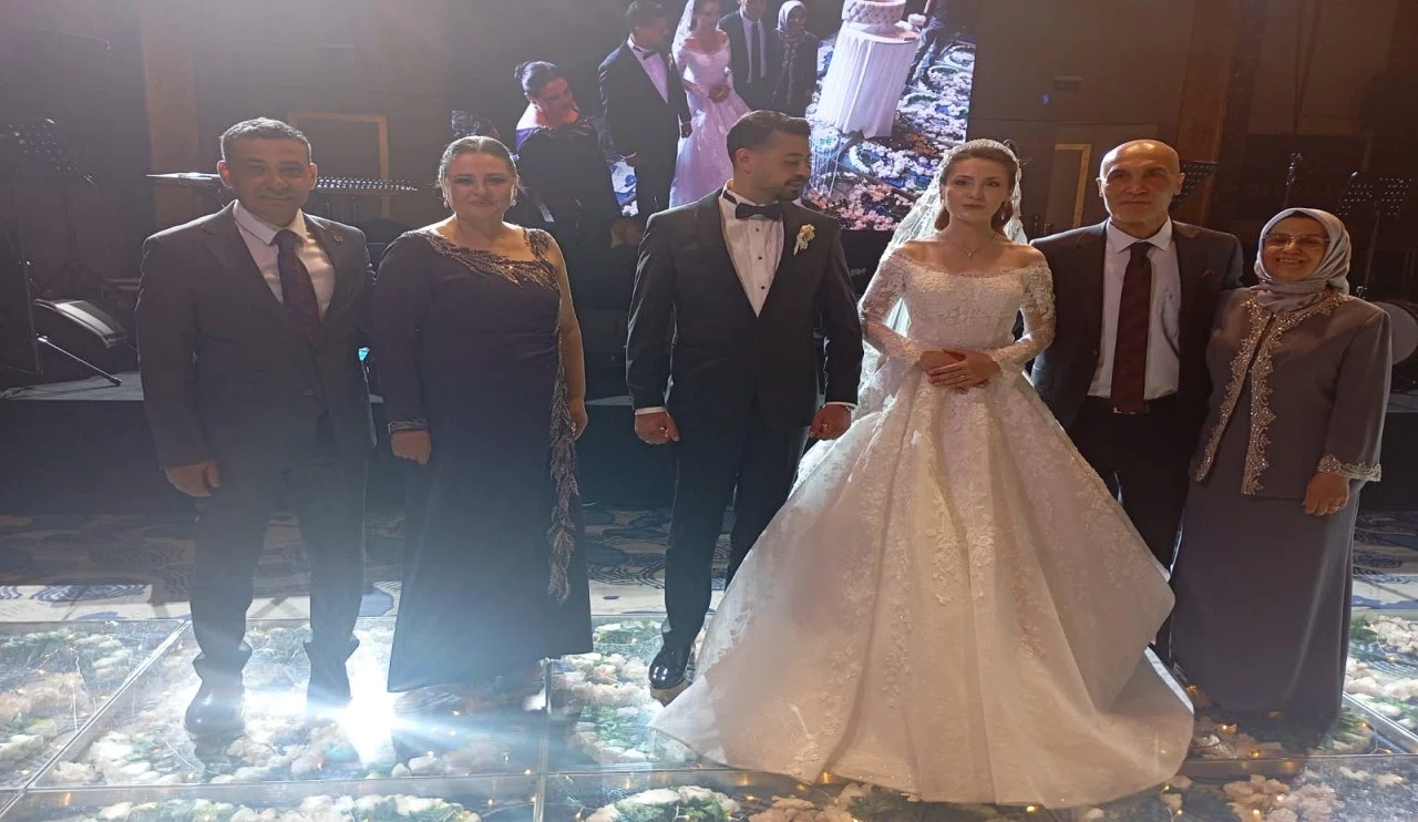 Konya’da görkemli düğün: Ülfet Sena ve Rıza Erol’un mutlu günü