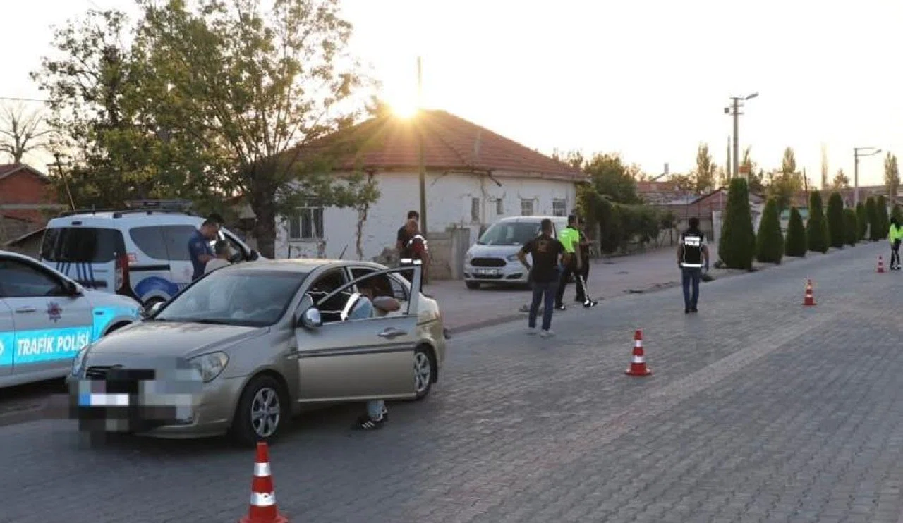 Konya Çumra'da uyuşturucuya geçit yok! 5 şüpheli tutuklandı