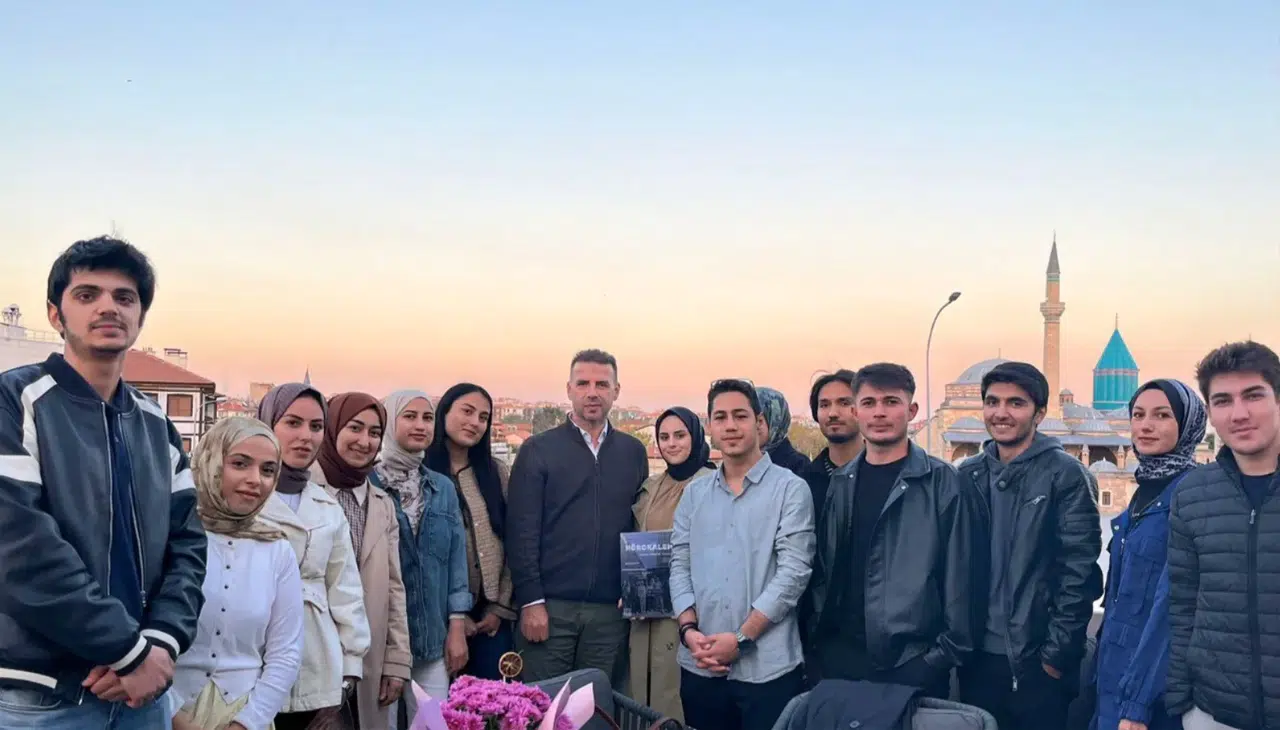 NEÜ’de yeni dönem başlıyor: Genç beyinler harekete geçti!