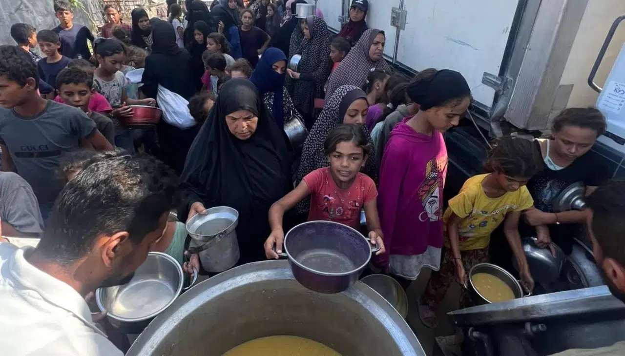 Mazlum Gazze halkına Konya’dan destek yağıyor!