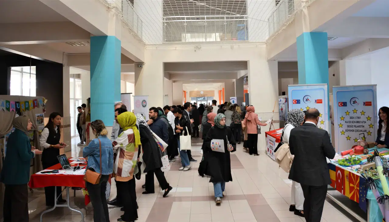 Konya'da öğrenciler Avrupa yolculuğuna hazırlanıyor!