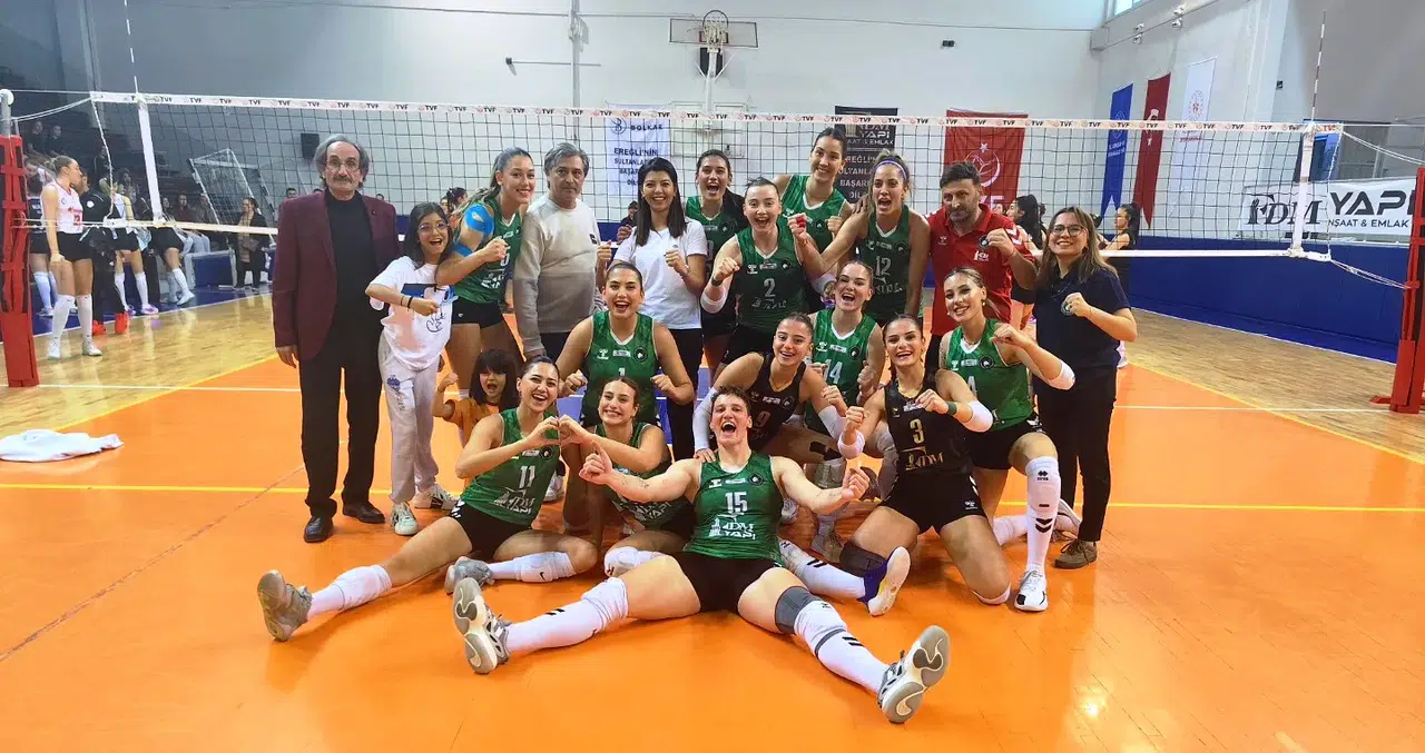 Ereğli'nin Sultanları, ilk galibiyetini taraftarının önünde aldı