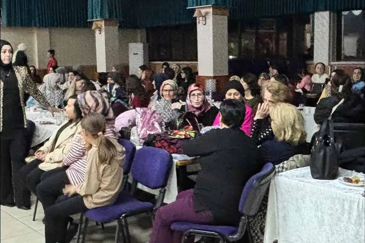 Konya’daki devlet hastanesi yararına ‘Çay Partisi’ düzenlendi