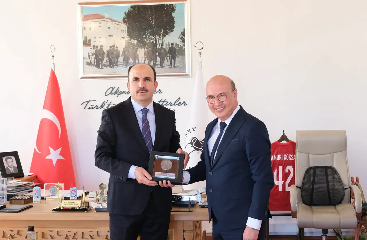 Konya’da ender rastlanan buluşma! AK Partili ve CHP’li Başkan aynı karede