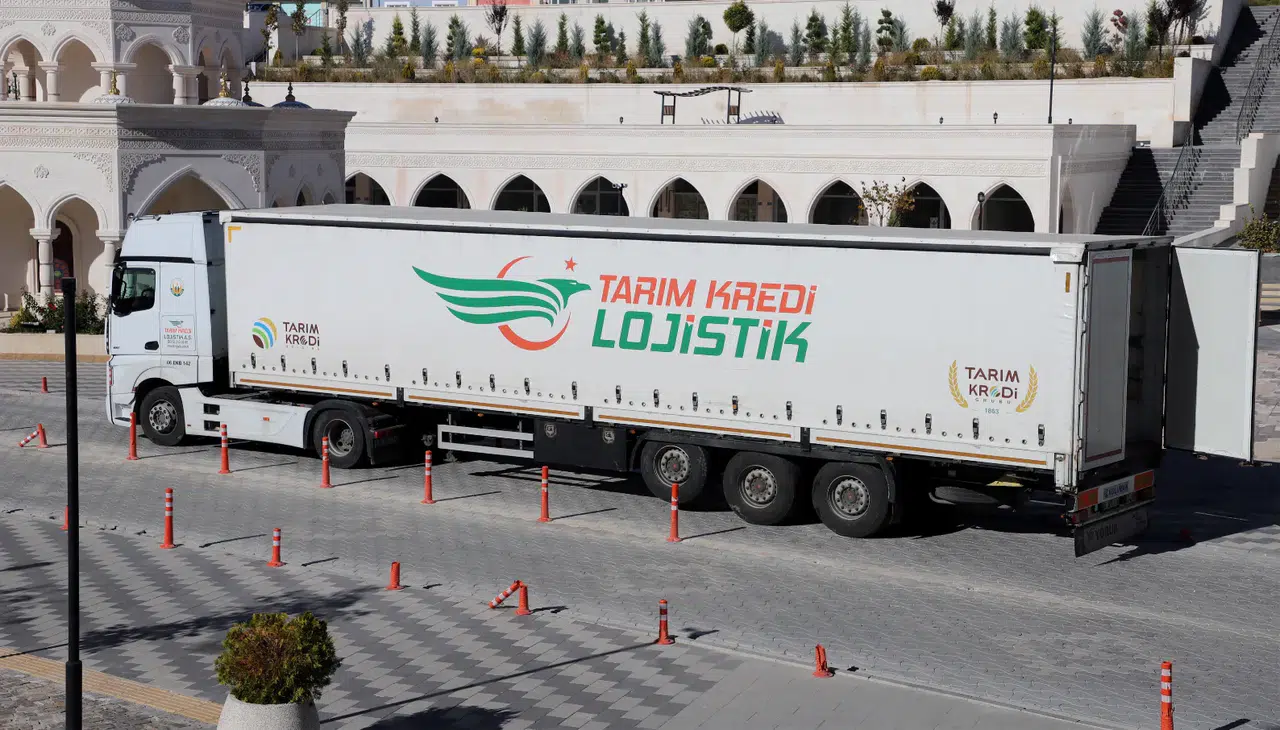 Cihanbeyli Belediyesi 400 ailenin mutfağına destek oldu