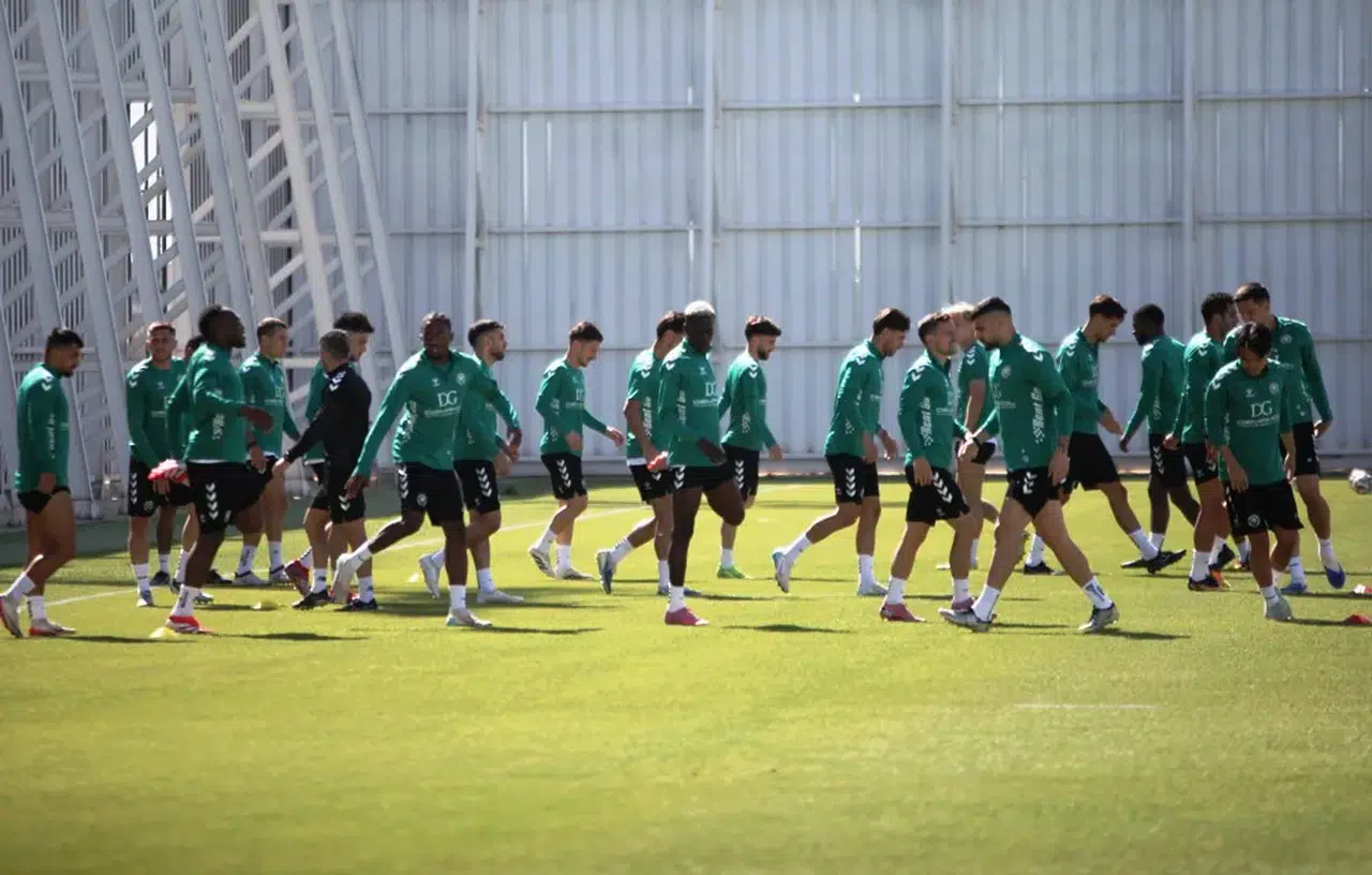 Konyaspor, milli arada hazırlıklarına başlıyor