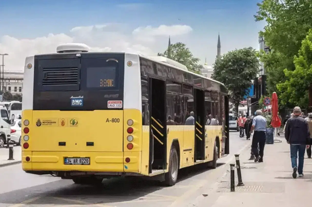 29 Ekim 2025'te Otobüs ve Metro Bedava Mı? Belediyelerden Açıklama Bekleniyor