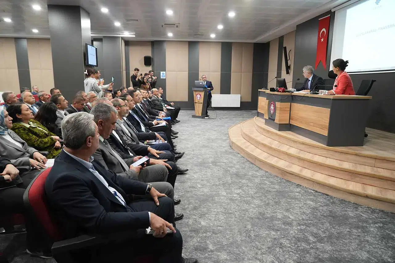 Ne zaman tamamlanacak? Konya'yı ilgilendiren hızlı tren hattında son durum