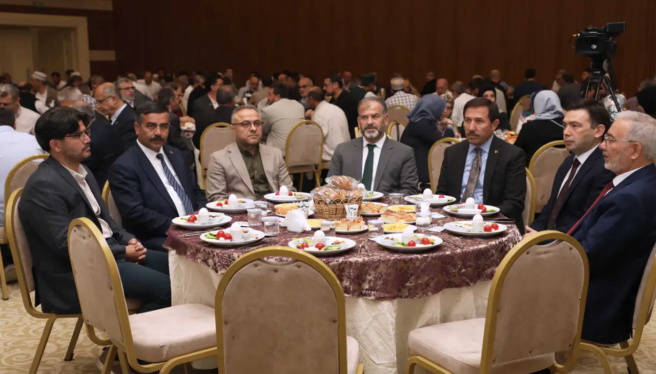 Karatay Belediyesi din görevlilerini onurlandırdı