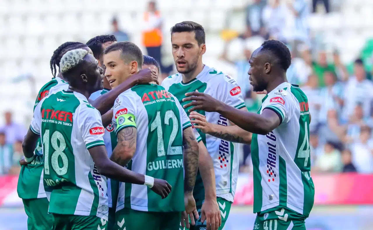 Konyaspor, İstanbul'da galibiyet için sahada