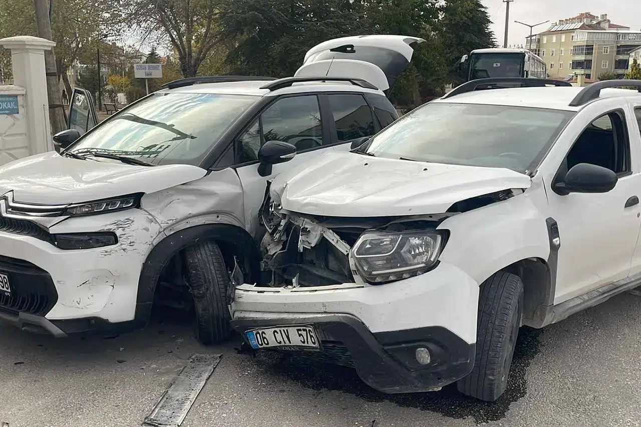 Karaman’da cipler çarpıştı: 1 yaralı