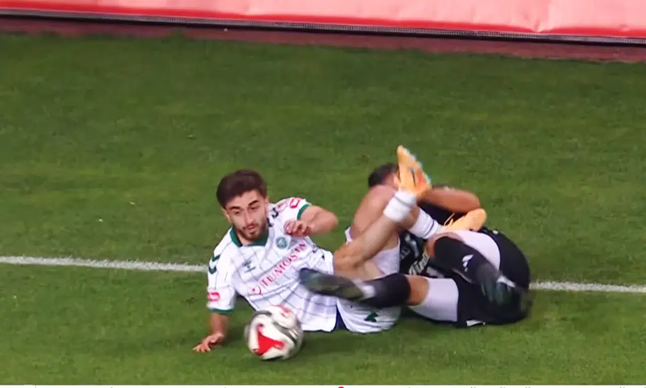 Konyaspor’da Recep Uçar’dan kırmızı kart yorumu! Net şekilde görüşeceğiz