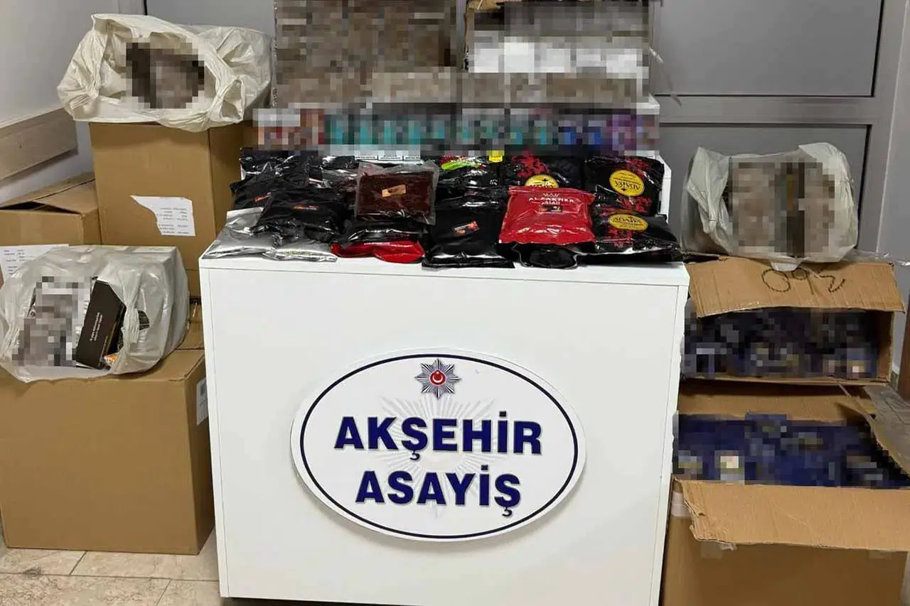 Akşehir’de gümrük kaçağı sigara operasyonu