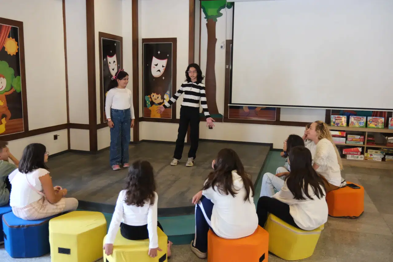 Akşehir’de minik yıldızlar sahneye hazırlanıyor!