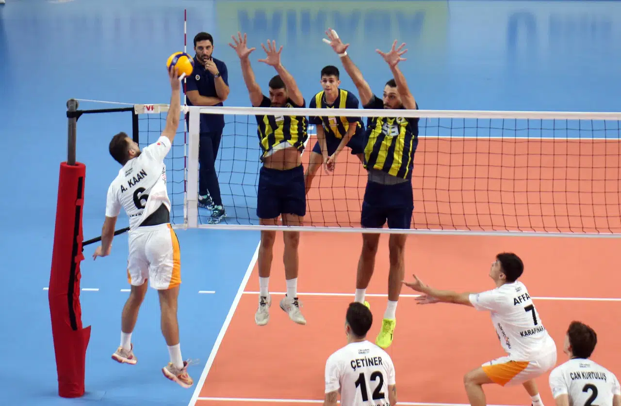 Konya takımı, Fenerbahçe’ye mağlup oldu