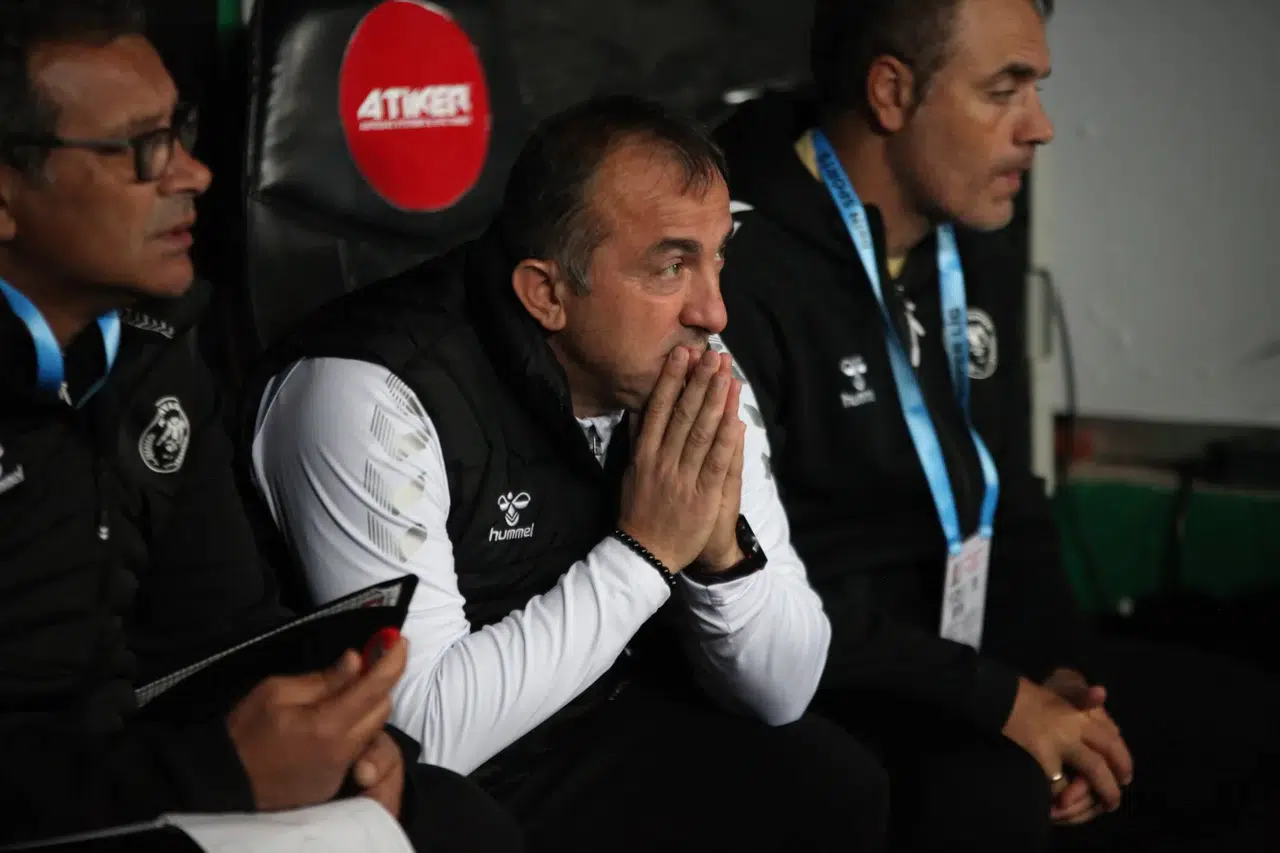 Konyaspor'da tur sevinci! Recep Uçar'dan açıklama