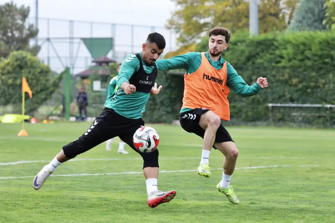 Konyaspor, gözünü kritik maça çevirdi! Mesai hemen başladı