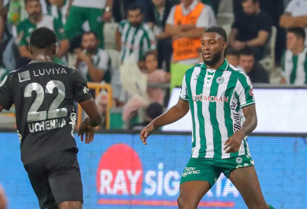Konyaspor'da Bazoer neden forma giymiyor? Açıklama geldi