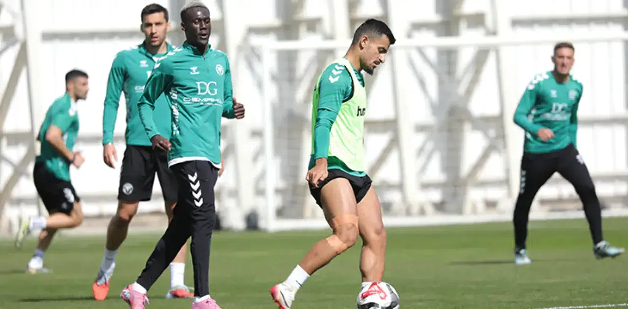 Konyaspor turnuva maçları yaptı