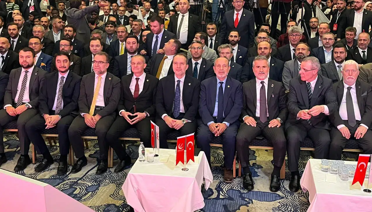 Erbakan Konya’dan seslendi: "Milli görüş Konya’yı tekrar alacak!"